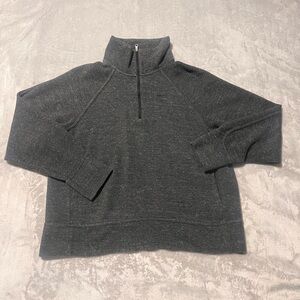 Womens Gray Nike 1/4 zip pull over sweater with pocket (S)